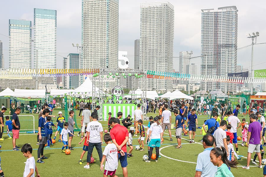MIFA Football Park(新豊洲)の 5th anniversary party の様子
