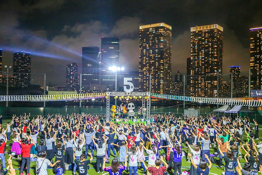 MIFA Football Park(新豊洲)の 5th anniversary party の様子